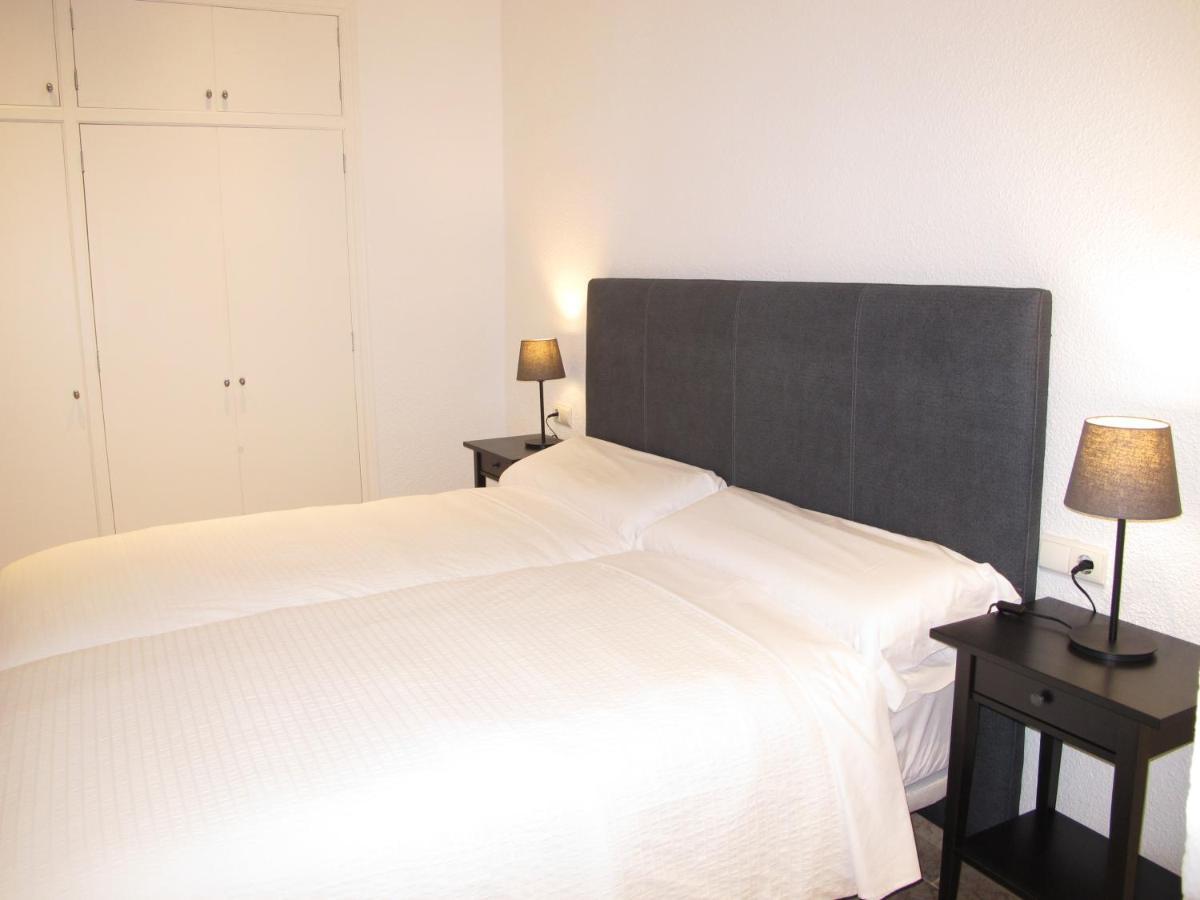 Apartamentos Romero Аликанте Экстерьер фото