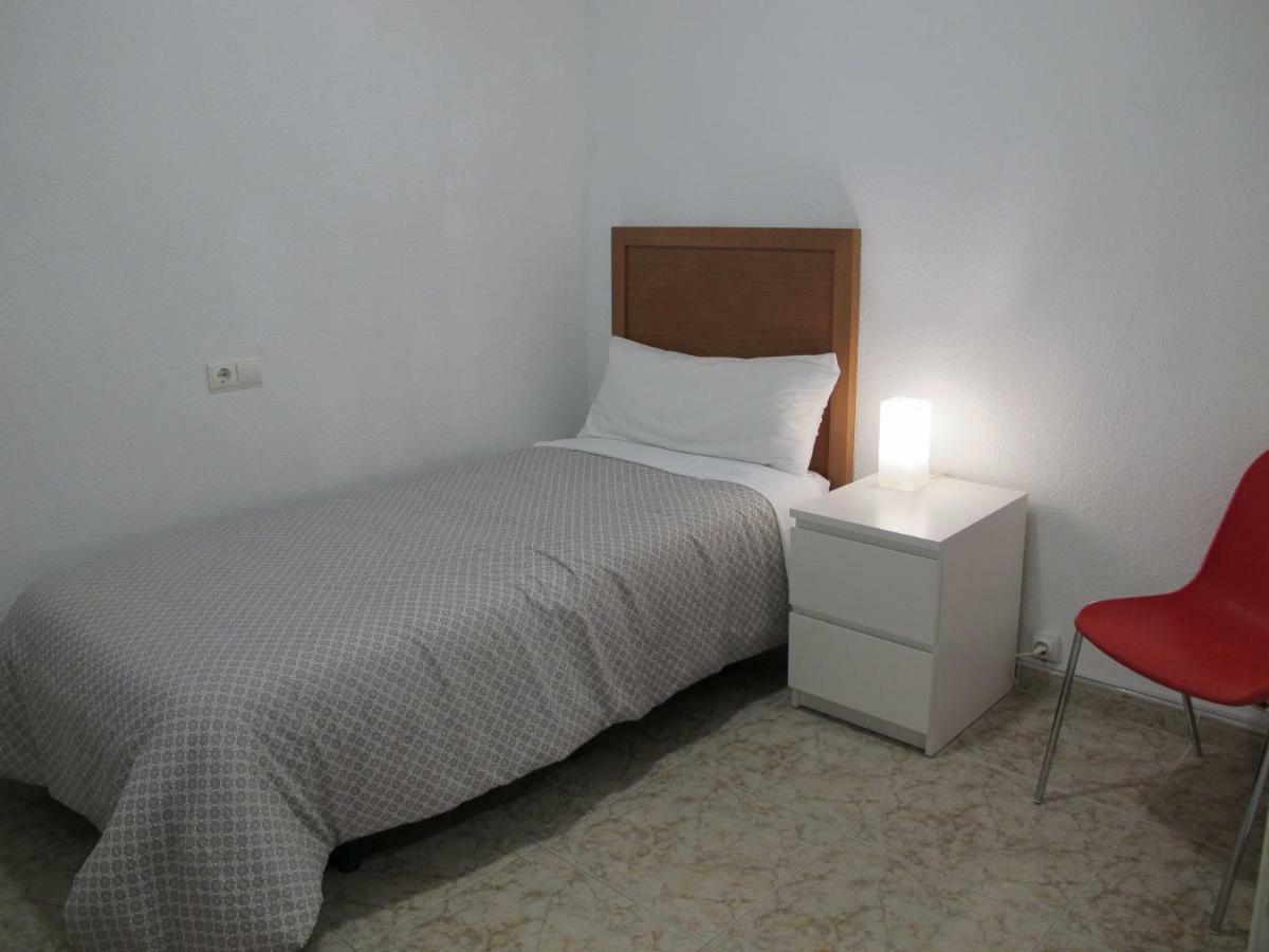 Apartamentos Romero Аликанте Экстерьер фото