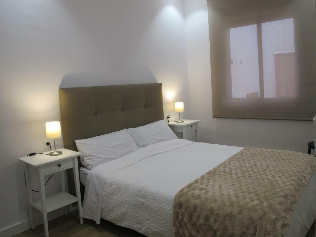 Apartamentos Romero Аликанте Экстерьер фото